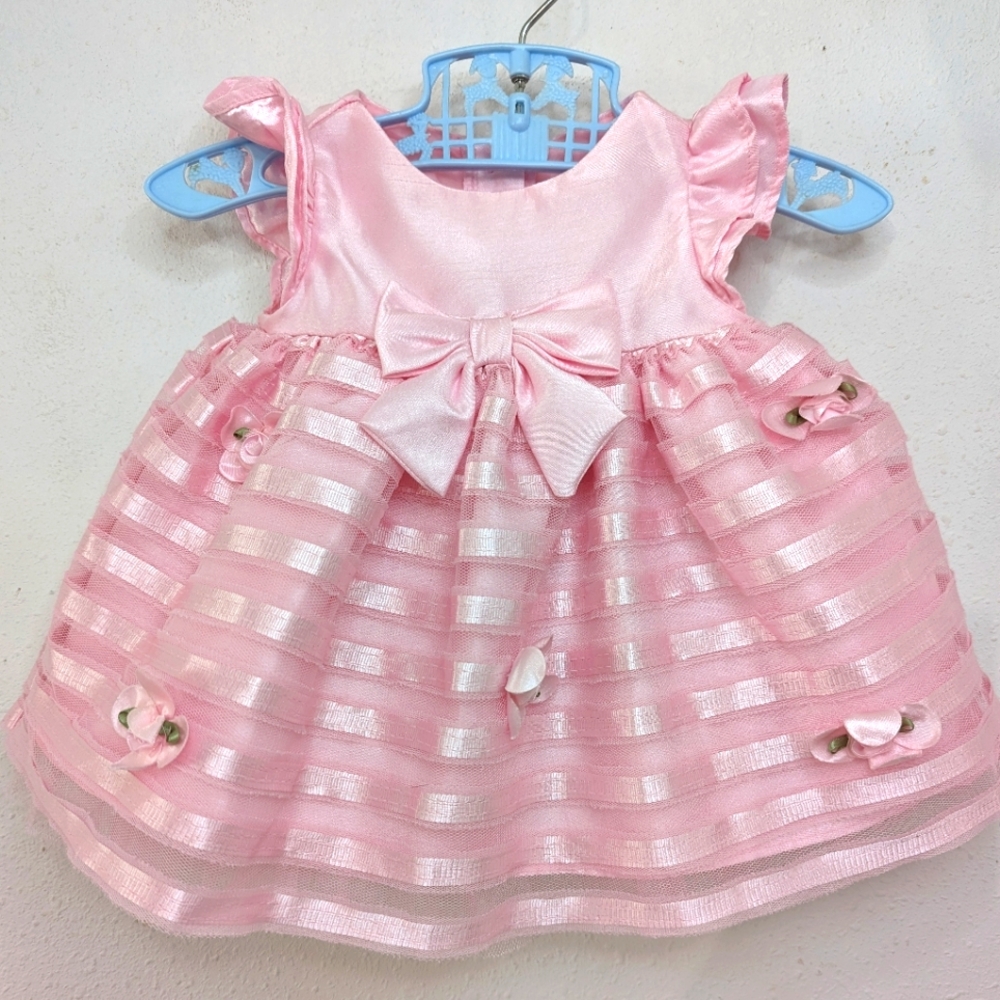 Youngland Baby Dress Pink W/Rose Flowers On Skirt Size 0-3 Mos
